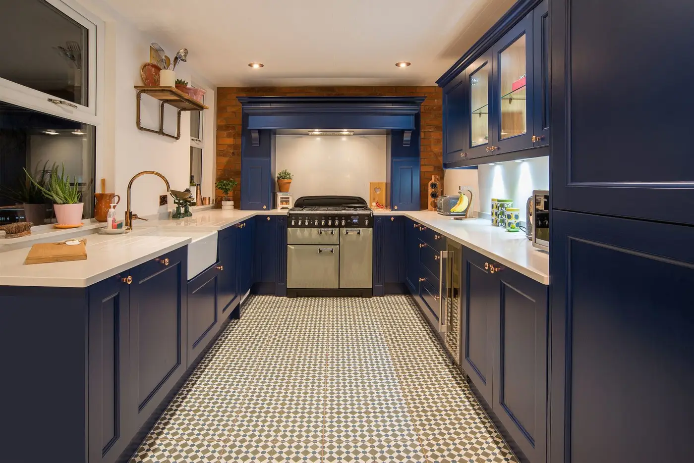VIEW OUR FULL RANGE OF KITCHENS