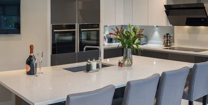 FREE KITCHEN DESIGN